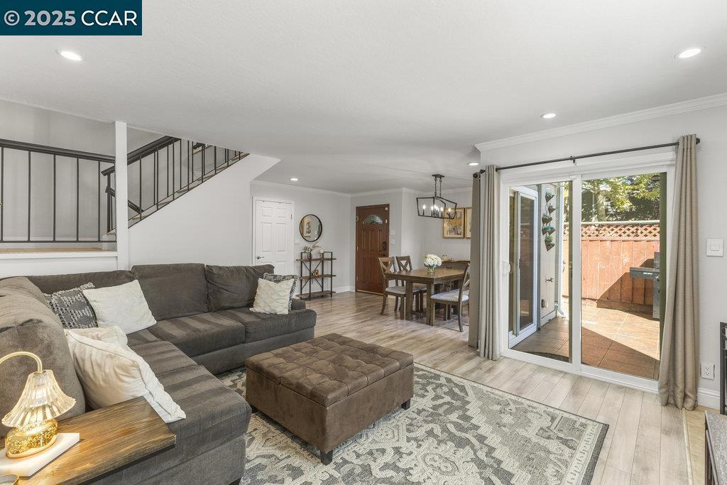 GARDEN CREEK - Residential