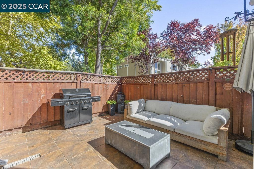 GARDEN CREEK - Residential