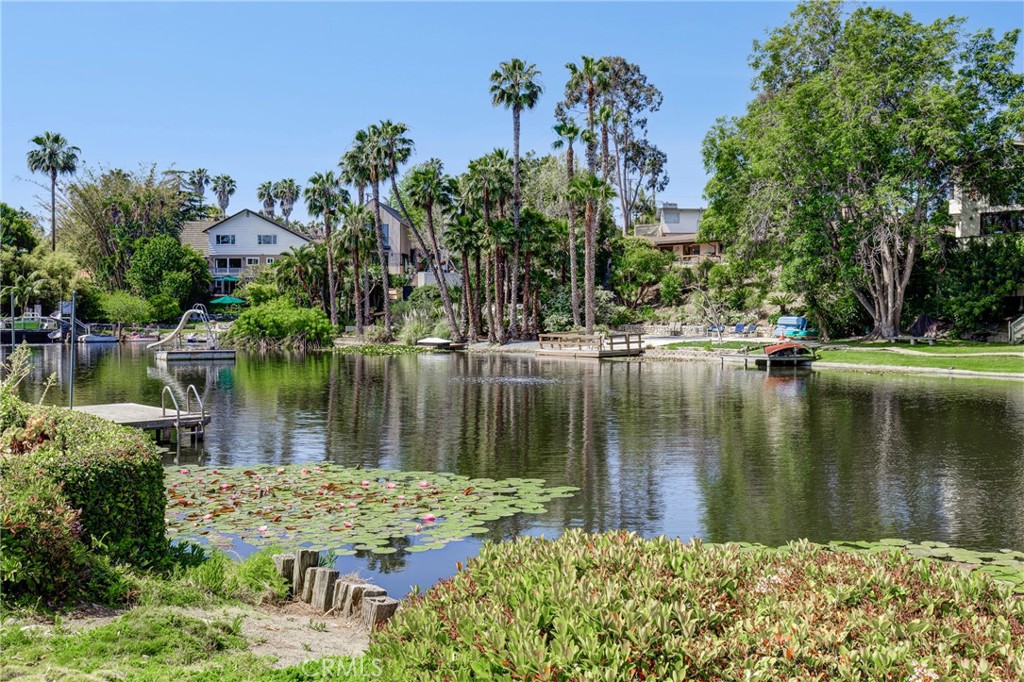 2233 Heather Lane