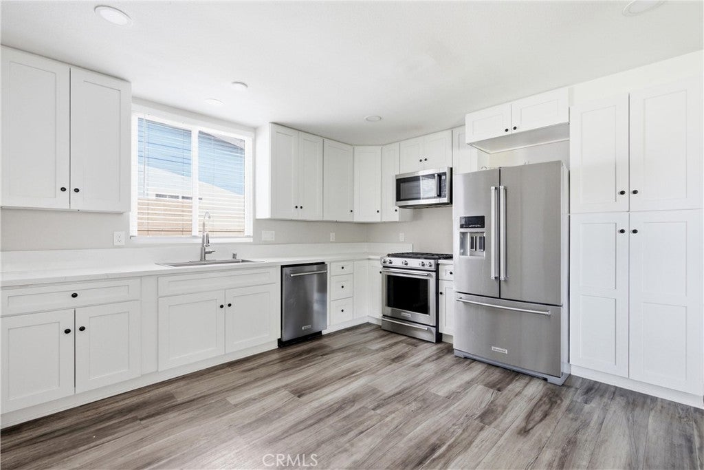 2964 Redwood
