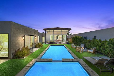 Photo of 57601 Santo Thomas, La Quinta, CA 92253 (MLS # 219139309DA)