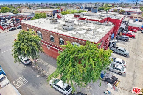 Photo of 5151 S Vermont Avenue, Los Angeles, CA 90037 (MLS # 26833837)