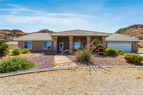 Photo of 15521 Sherri Lane #A, Apple Valley, CA 92307 (MLS # CV26040833)