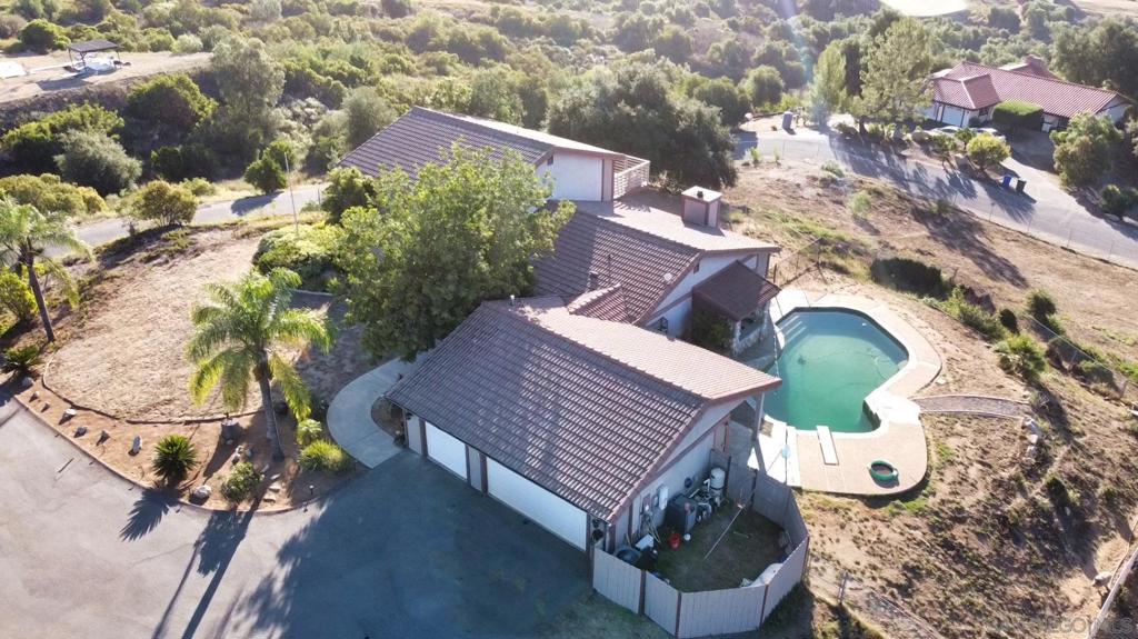 27332 Cool Water Ranch RD