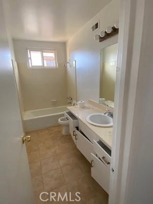 2125 W 235th