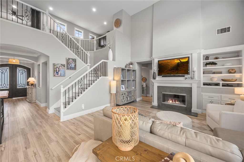 Stonecliffe (STON) - Residential