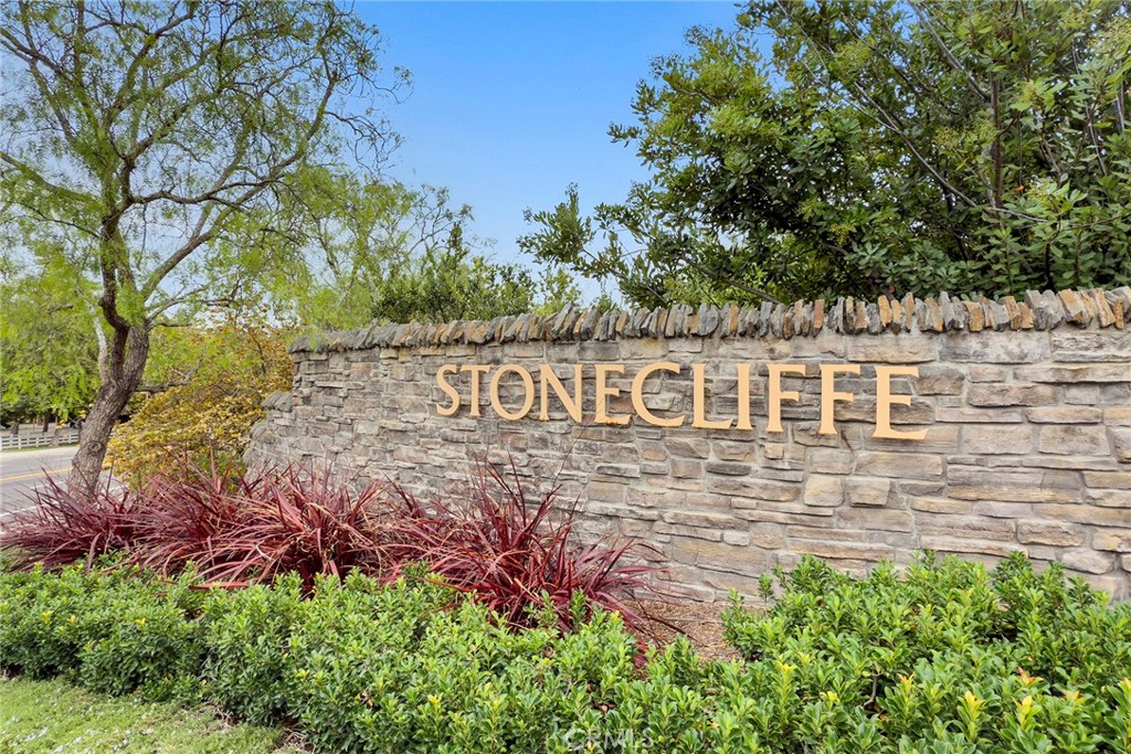 Stonecliffe (STON) - Residential