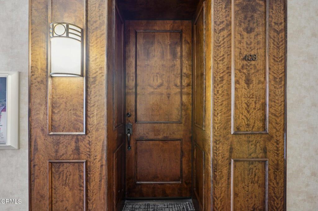 121 S Hope Street 408