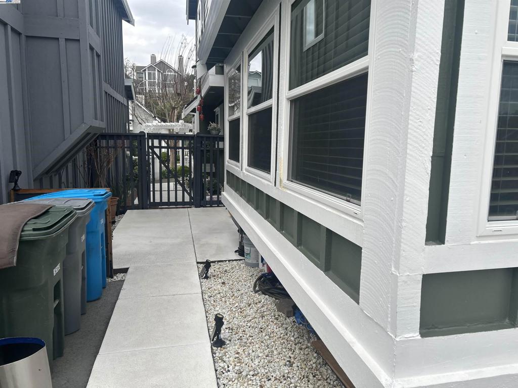 GLENCOVE - Residential