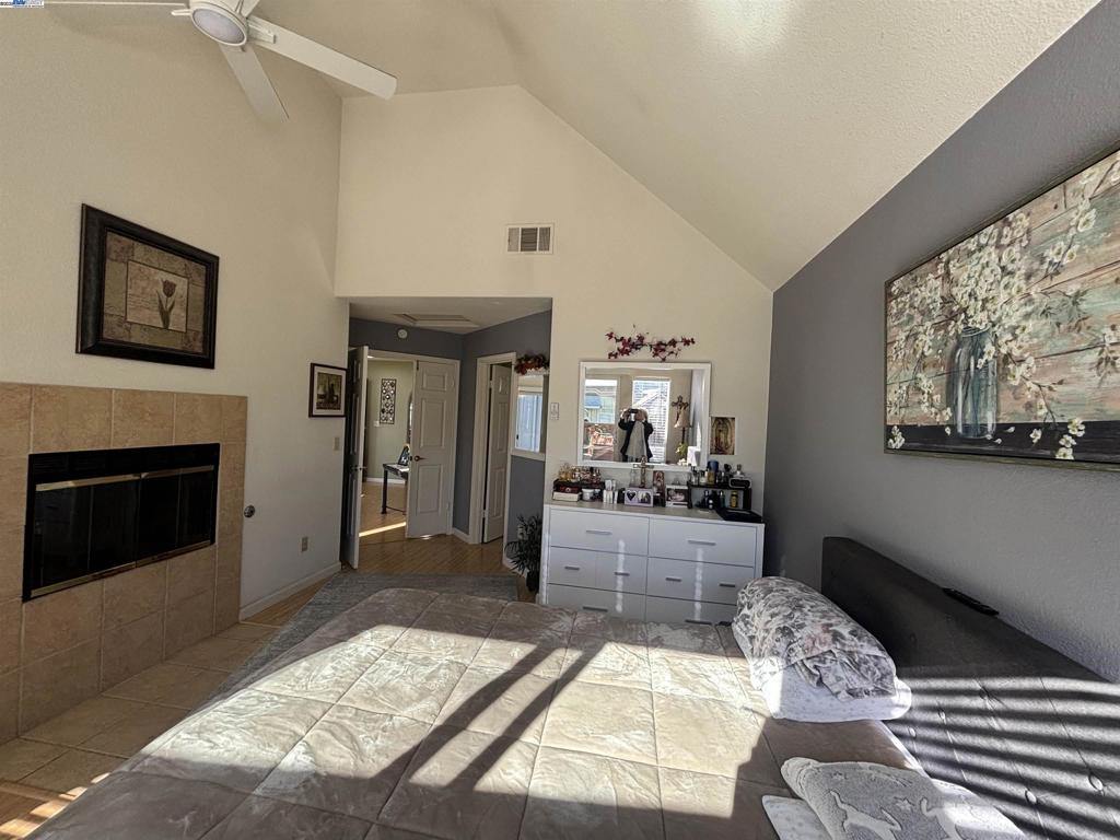 GLENCOVE - Residential