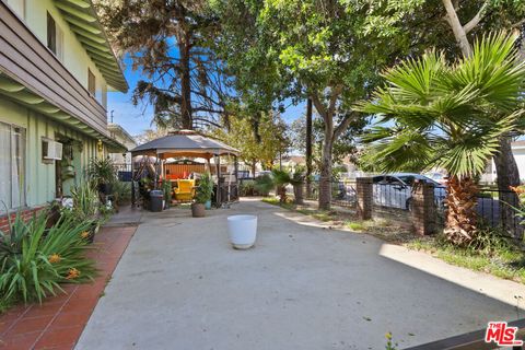 Tiny photo for 6048 King Avenue, Maywood, CA 90270 (MLS # 26661187)