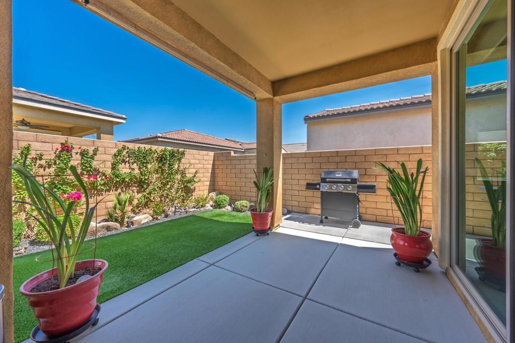 Photo of 78818 Ballare Parkway, Palm Desert, CA 92211 (MLS # 219135248DA)