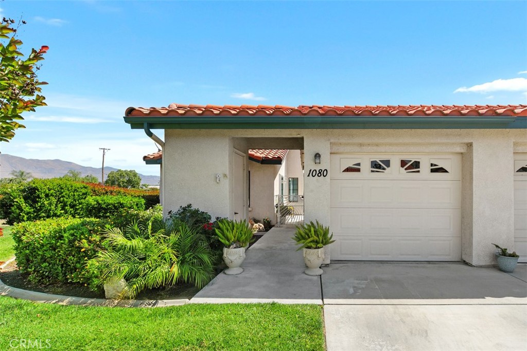 1080 Moon Shadow Court