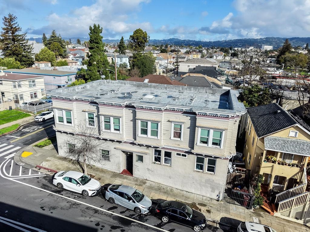 1504 13Th Ave
