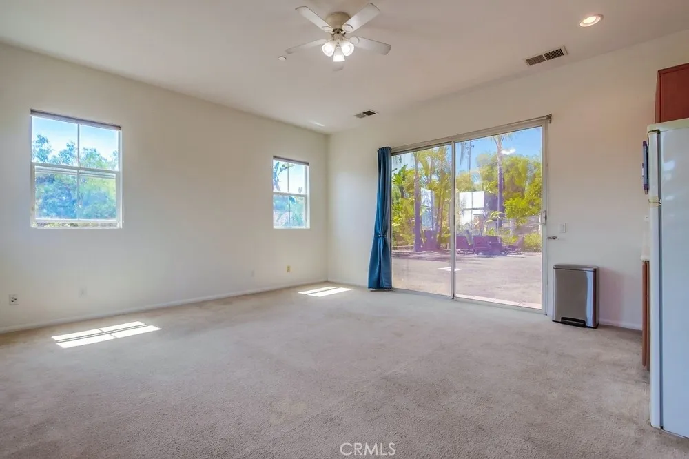 Fallbrook, California 92028, United States, 5 Bedrooms Bedrooms, ,4 BathroomsBathrooms,Residential,Active,189799