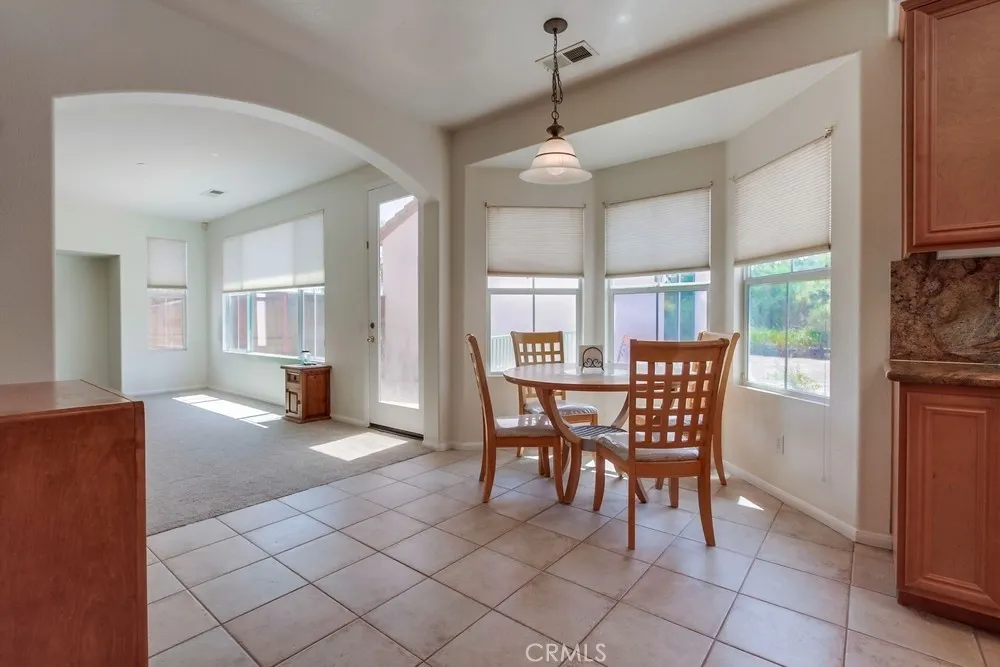 Fallbrook, California 92028, United States, 5 Bedrooms Bedrooms, ,4 BathroomsBathrooms,Residential,Active,189799