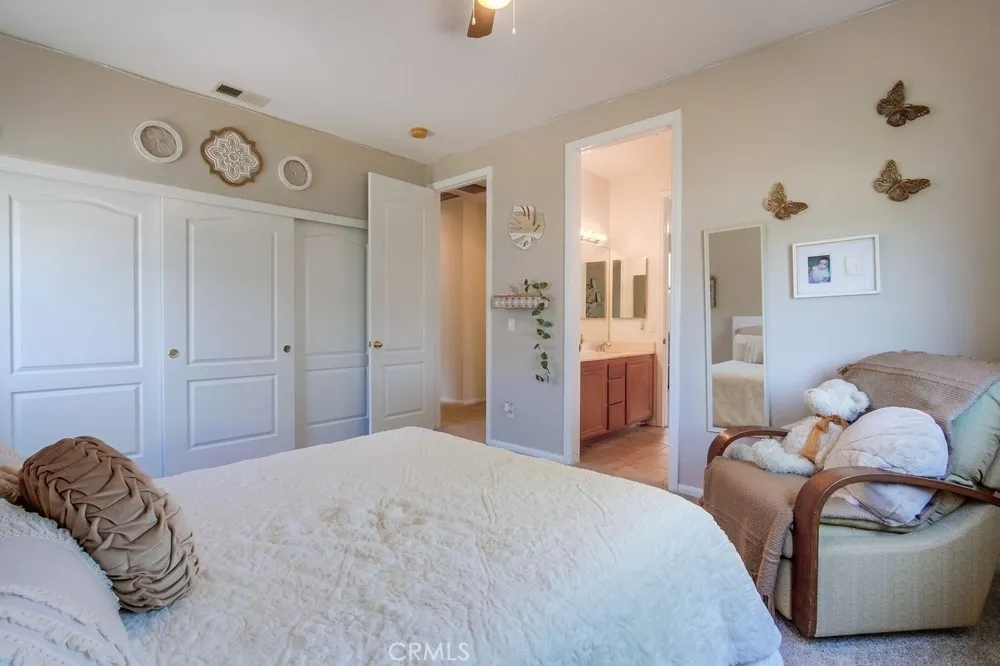 Fallbrook, California 92028, United States, 5 Bedrooms Bedrooms, ,4 BathroomsBathrooms,Residential,Active,189799