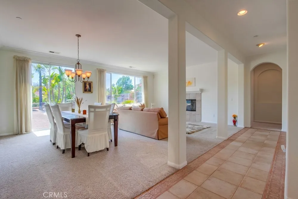 Fallbrook, California 92028, United States, 5 Bedrooms Bedrooms, ,4 BathroomsBathrooms,Residential,Active,189799