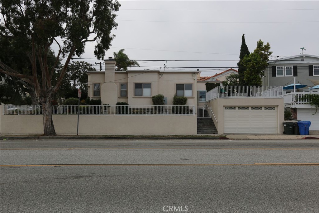 500 N Irena Avenue