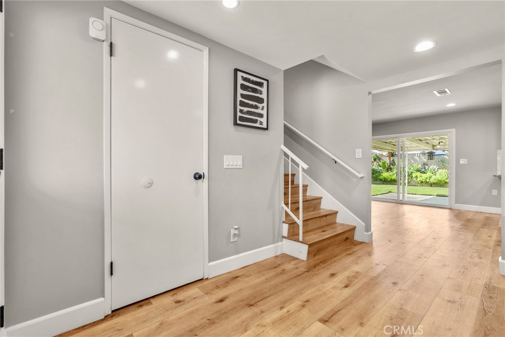 3180 N Hartman