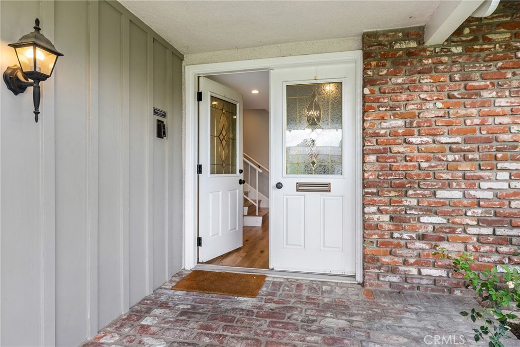 3180 N Hartman