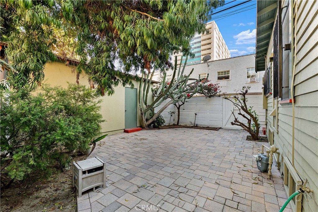 Alamitos Beach (AB) - Residential