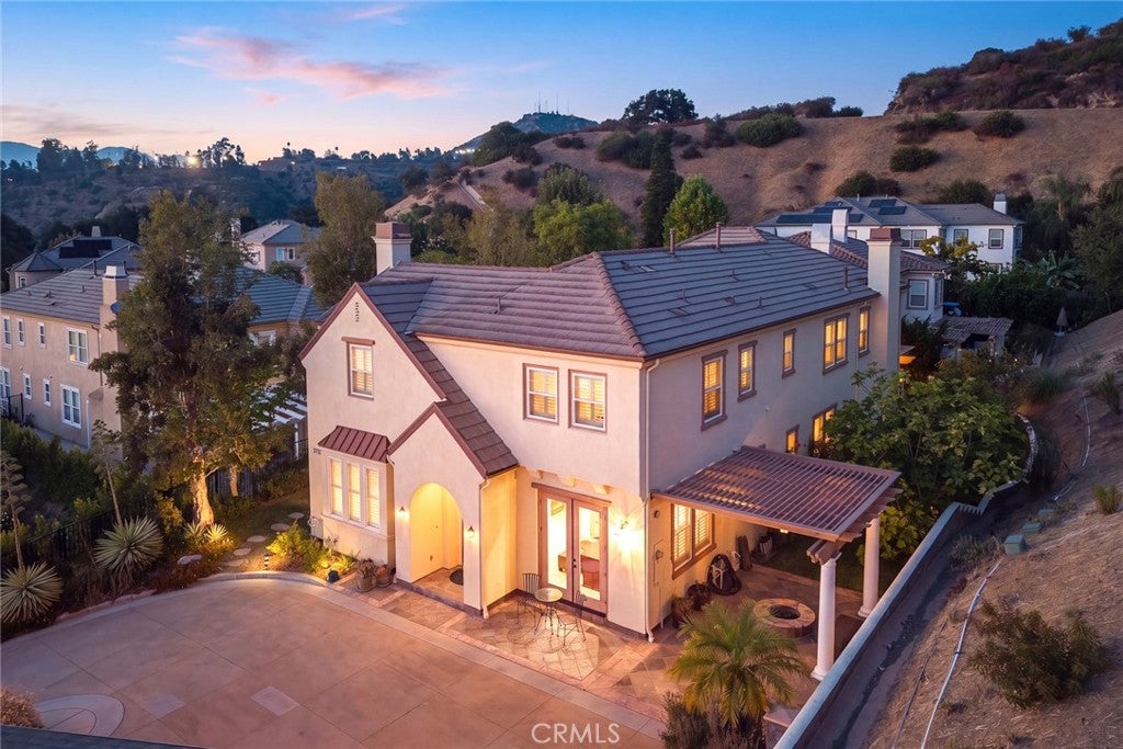Photo of 2738 Sleepy Hollow PL, Glendale, CA 91206 (MLS # GD26154357)
