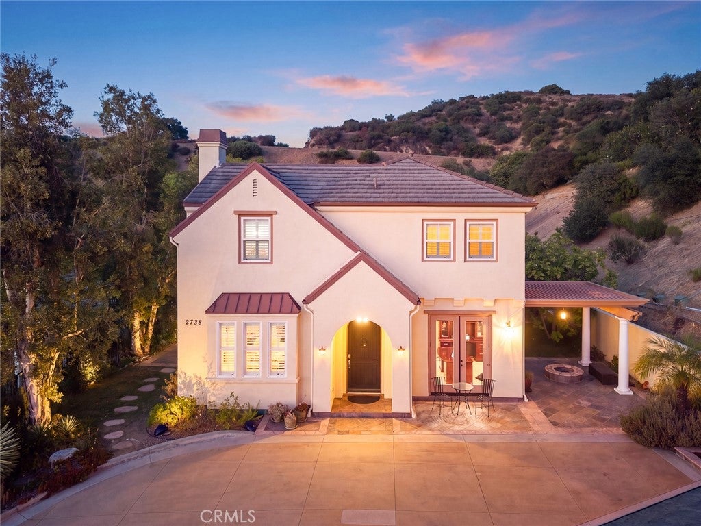 Photo of 2738 Sleepy Hollow PL, Glendale, CA 91206 (MLS # GD26154357)