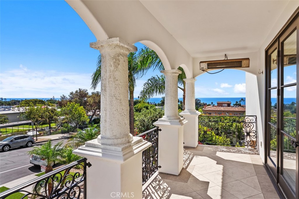 Beach Road Custom (BR) - Residential Lease