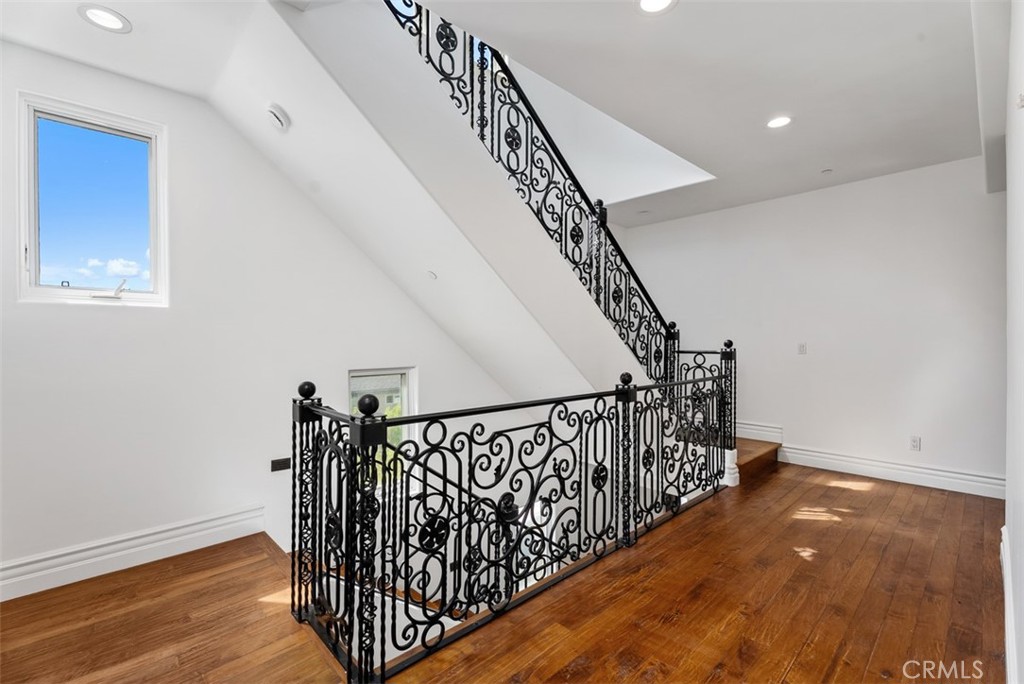Beach Road Custom (BR) - Residential Lease