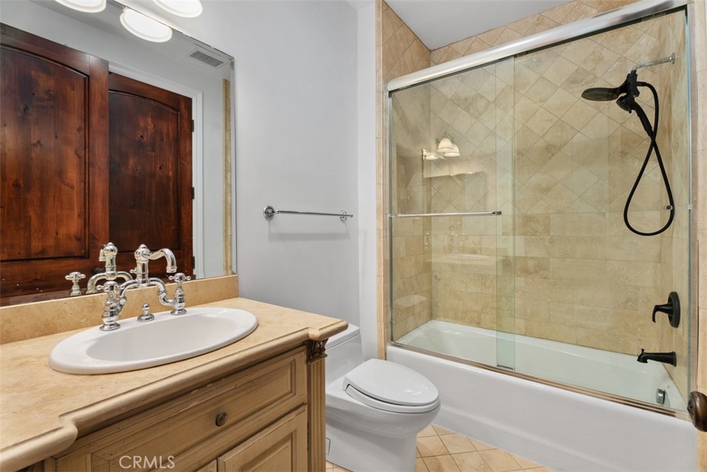 Beach Road Custom (BR) - Residential Lease
