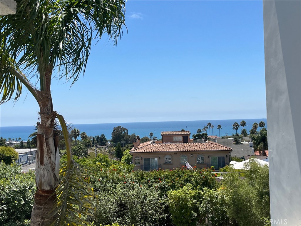 Beach Road Custom (BR) - Residential Lease