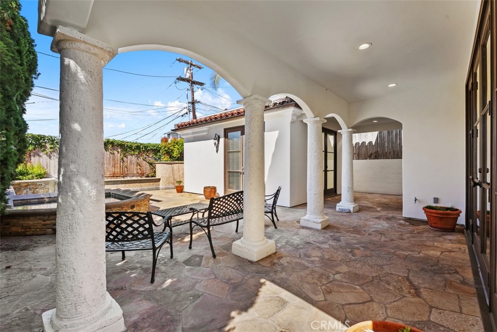 Beach Road Custom (BR) - Residential Lease