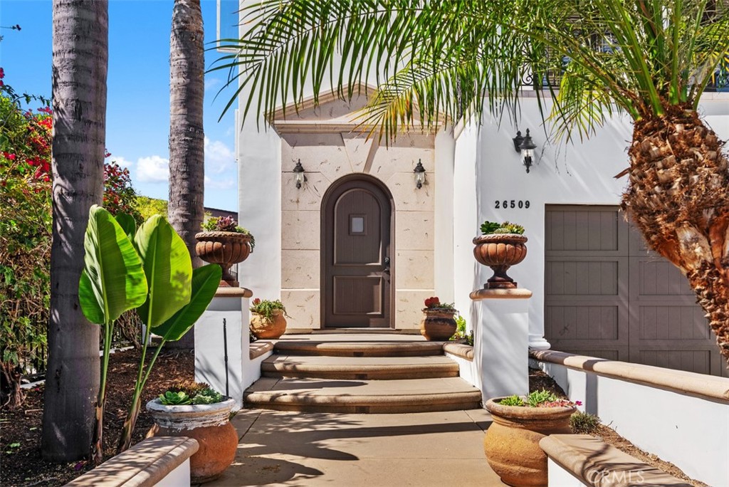 Beach Road Custom (BR) - Residential Lease