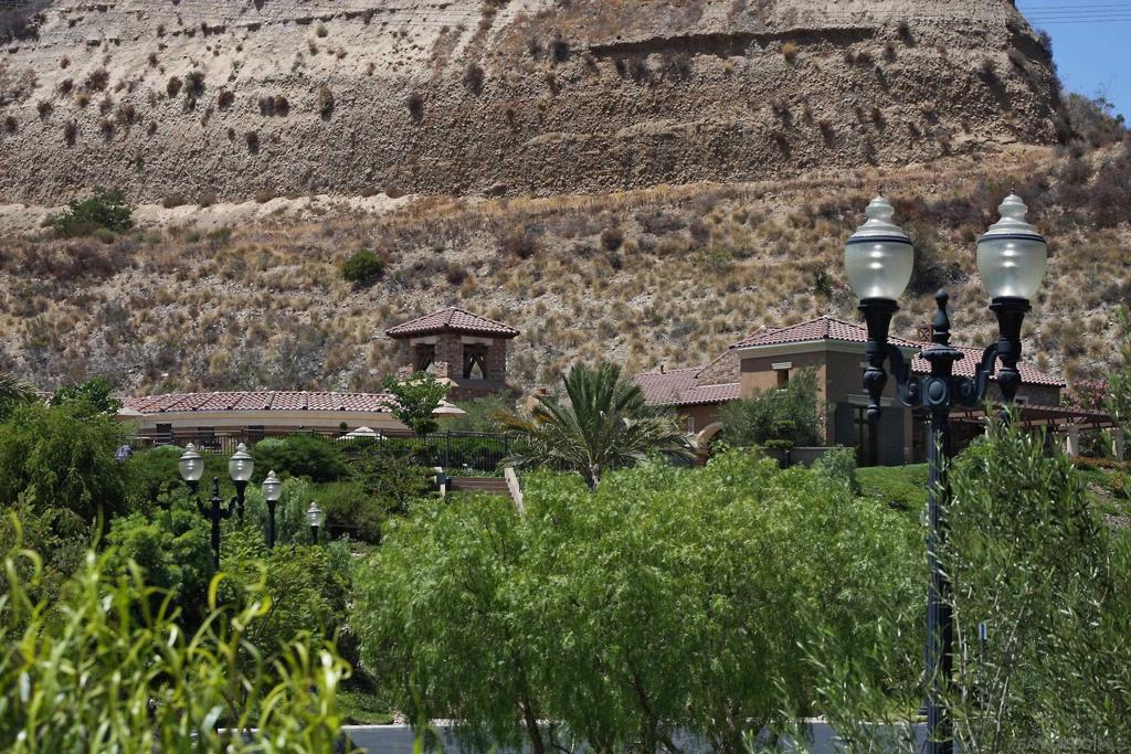 Mission Valley - Residential Lease