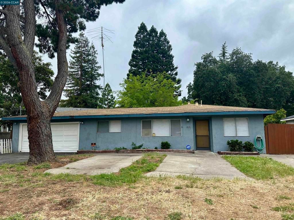 Photo of 453 Bridge Rd RD, Walnut Creek, CA 94595 (MLS # 41136172)