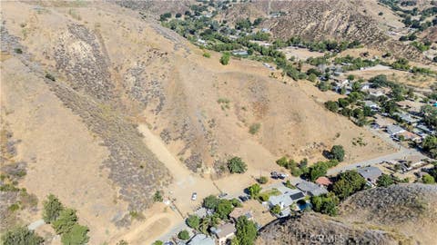 Photo of 0 Paradise Road, Val Verde, CA 91384 (MLS # SR26171737)