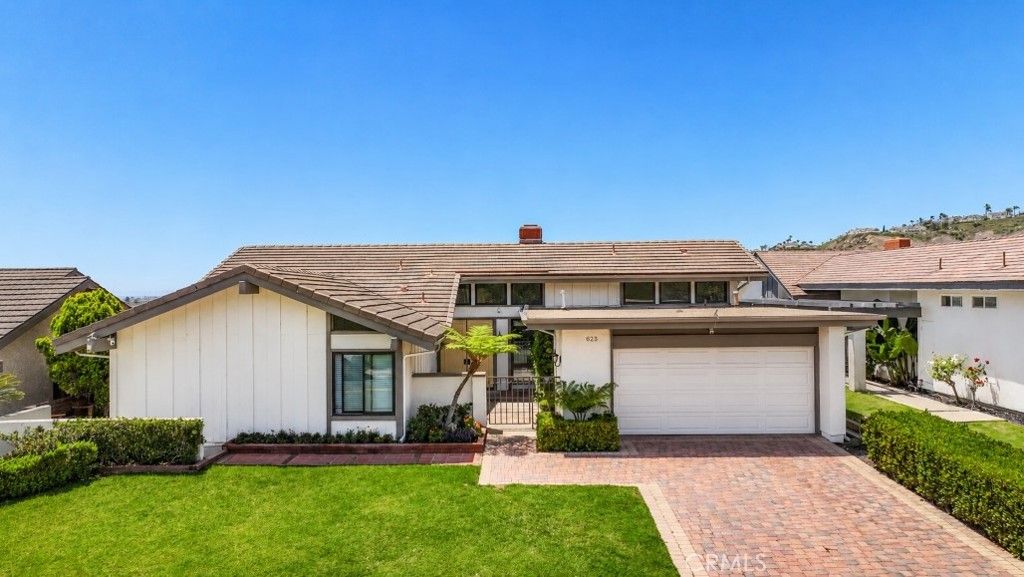 Photo of 623 Calle Miguel, San Clemente, CA 92672 (MLS # OC26161250)