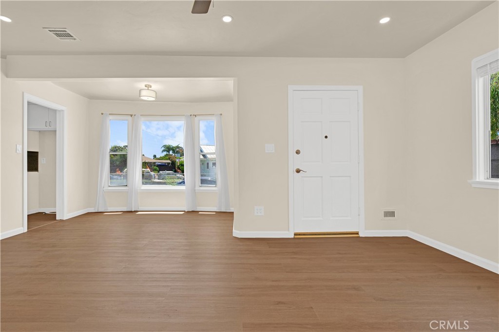 12521 Walsh