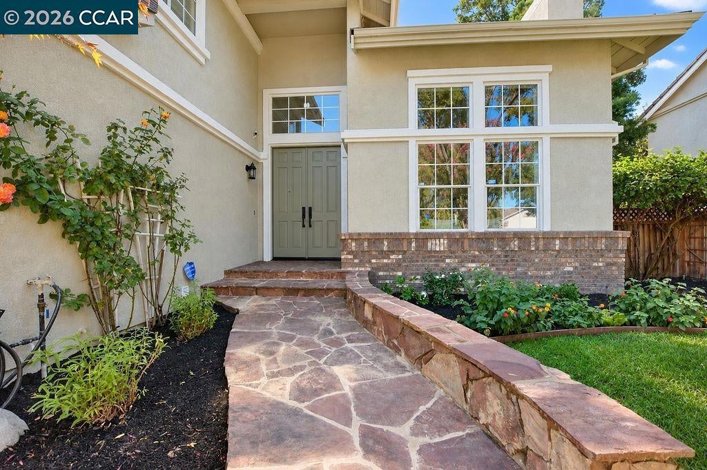 309 Mountain Ridge Dr