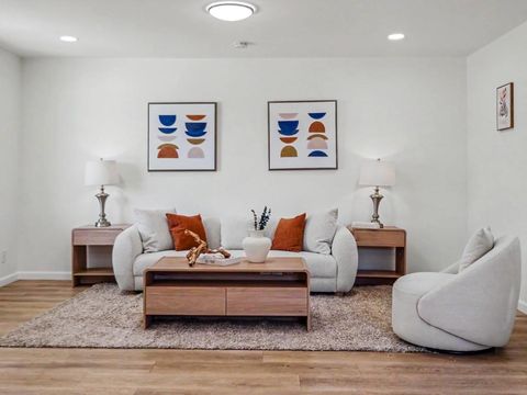 2042 Panama Avenue San Jose CA 95122