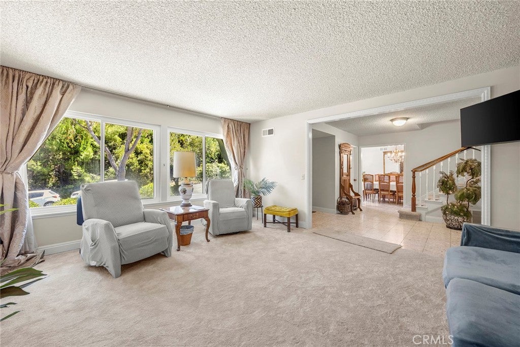 4029 E Country Canyon Rd