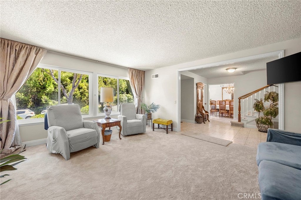 4029 E Country Canyon Rd