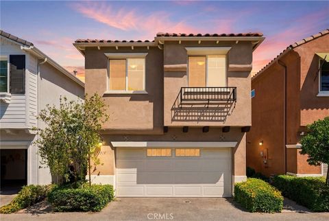 Photo of 14319 W Joy DR, Pacoima, CA 91331 (MLS # SR26138175)
