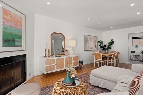 Photo of 6101 Fulton Street #3, Valley Glen, CA 91401 (MLS # SR26097735)