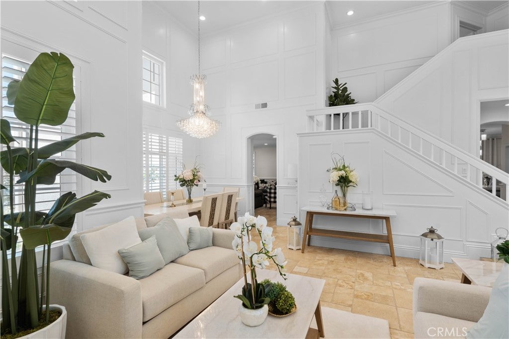 12775 Crawford
