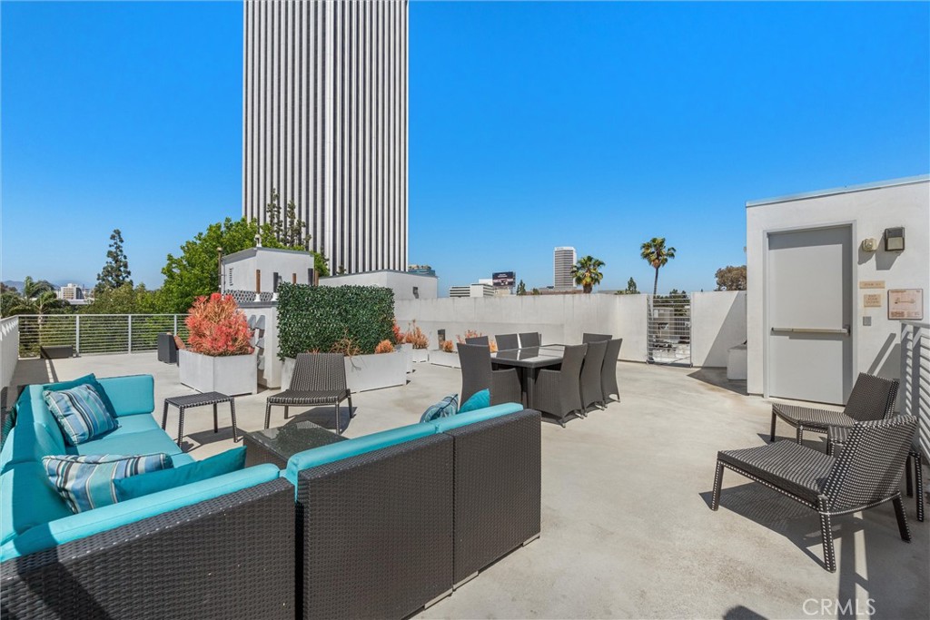 Properties 4 738 S Ogden Drive