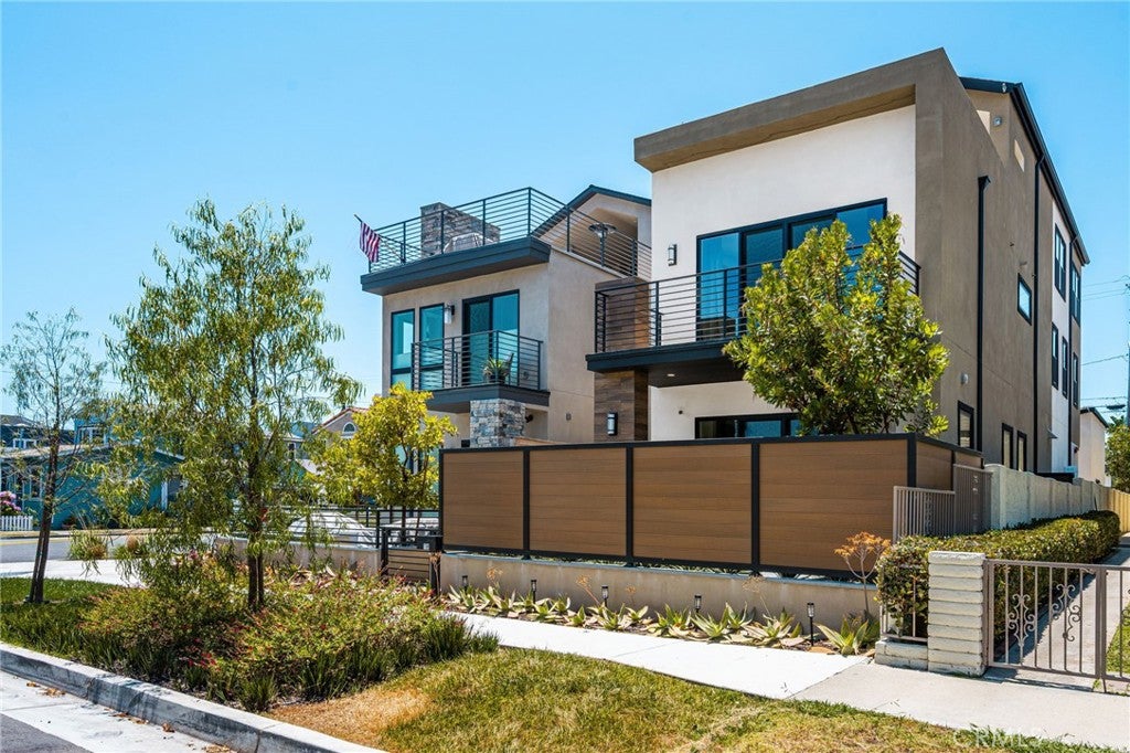 603 Delaware Street, Huntington Beach CA 92648 - Photo 51