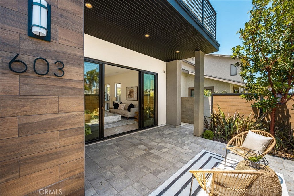603 Delaware Street, Huntington Beach CA 92648 - Photo 11