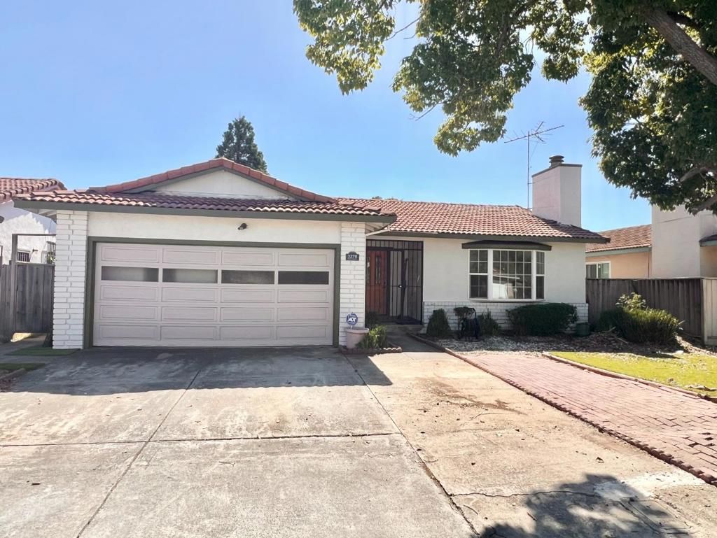 Photo of 3278 Faith Court, San Jose, CA 95127 (MLS # ML82024616)